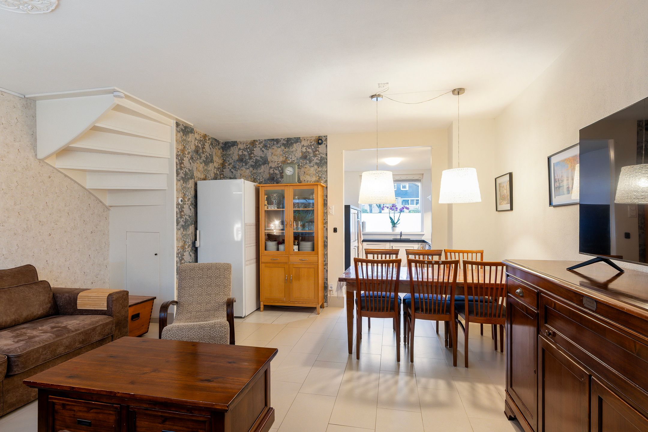 Photo 12 of Heliotroop 68