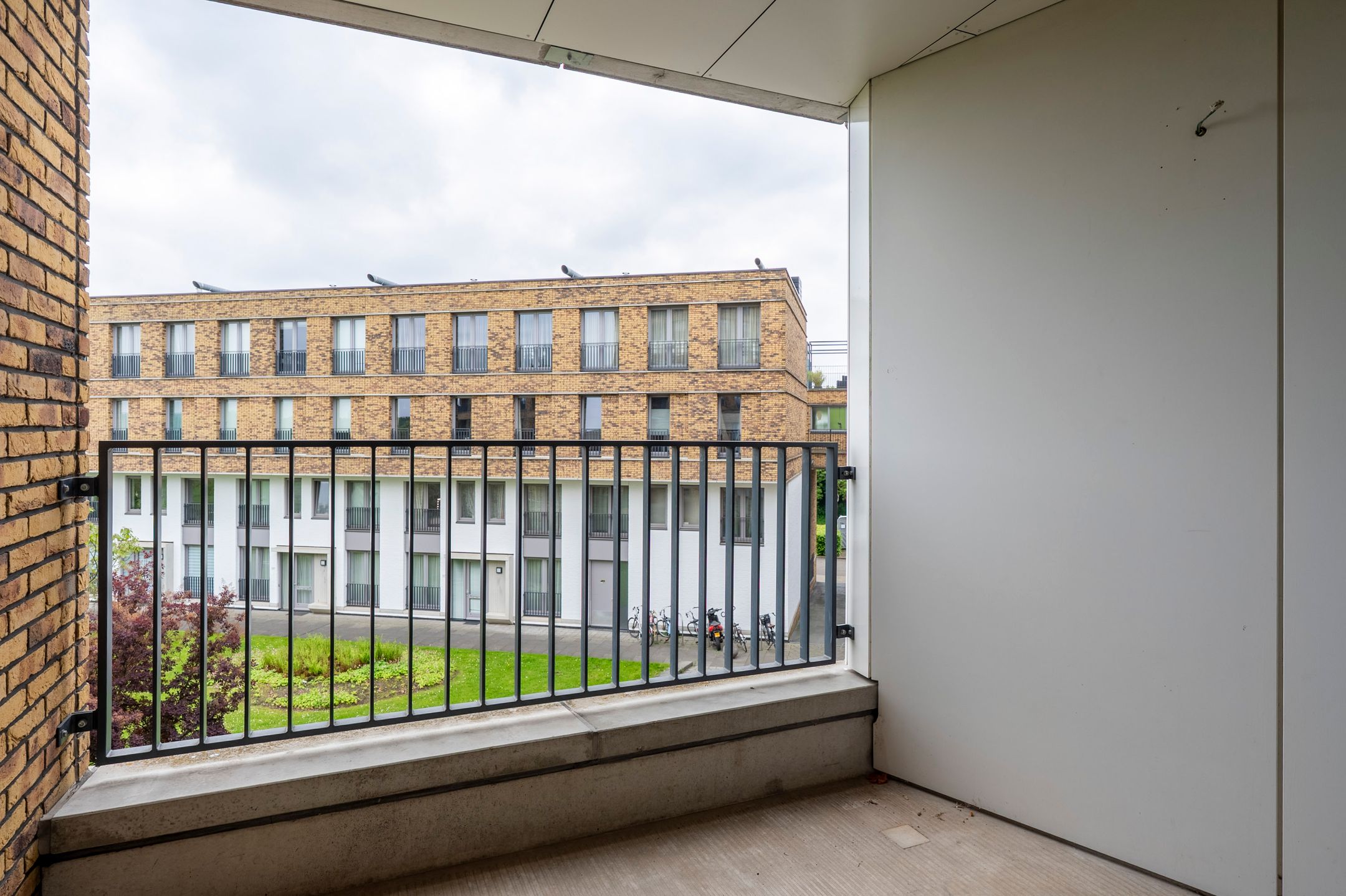 Photo 15 of Atletenbaan 74-C