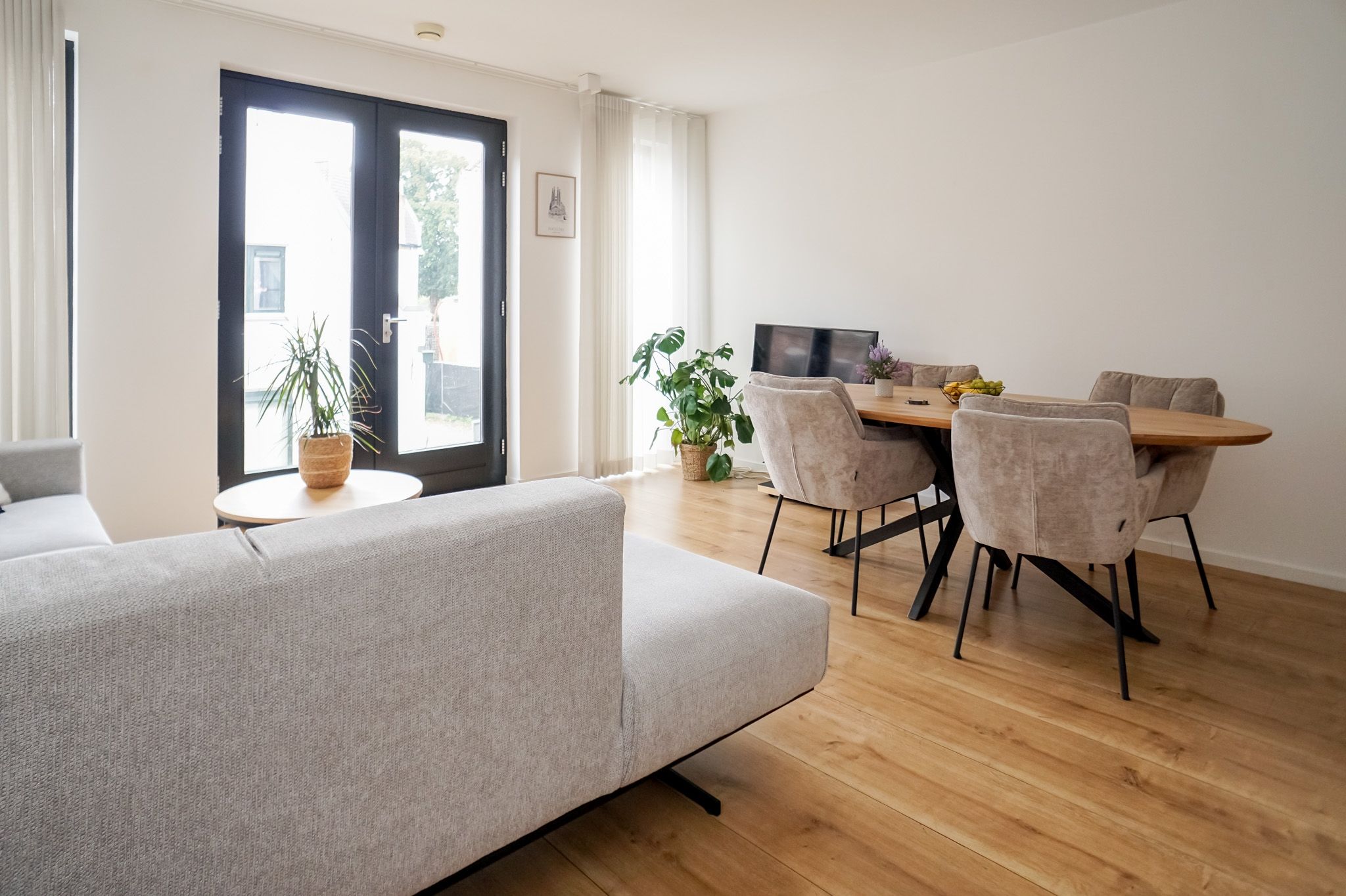 Photo 6 of Baanstraat 32-F