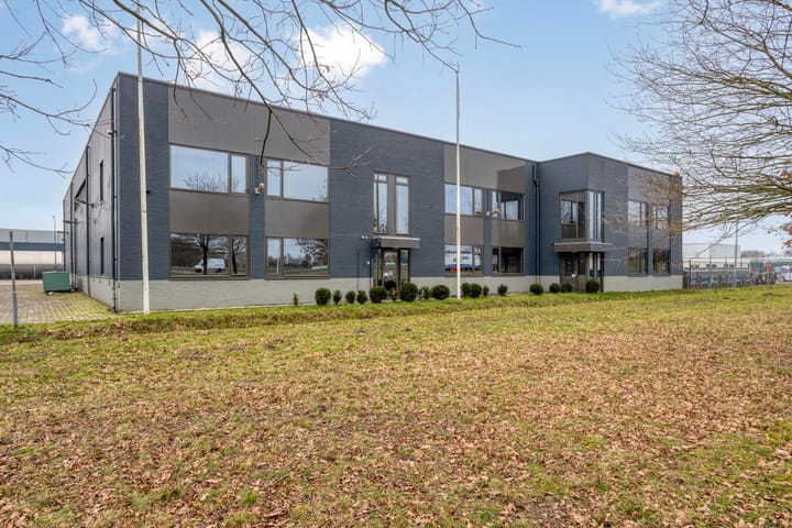 Hazeldonk 6285, Breda