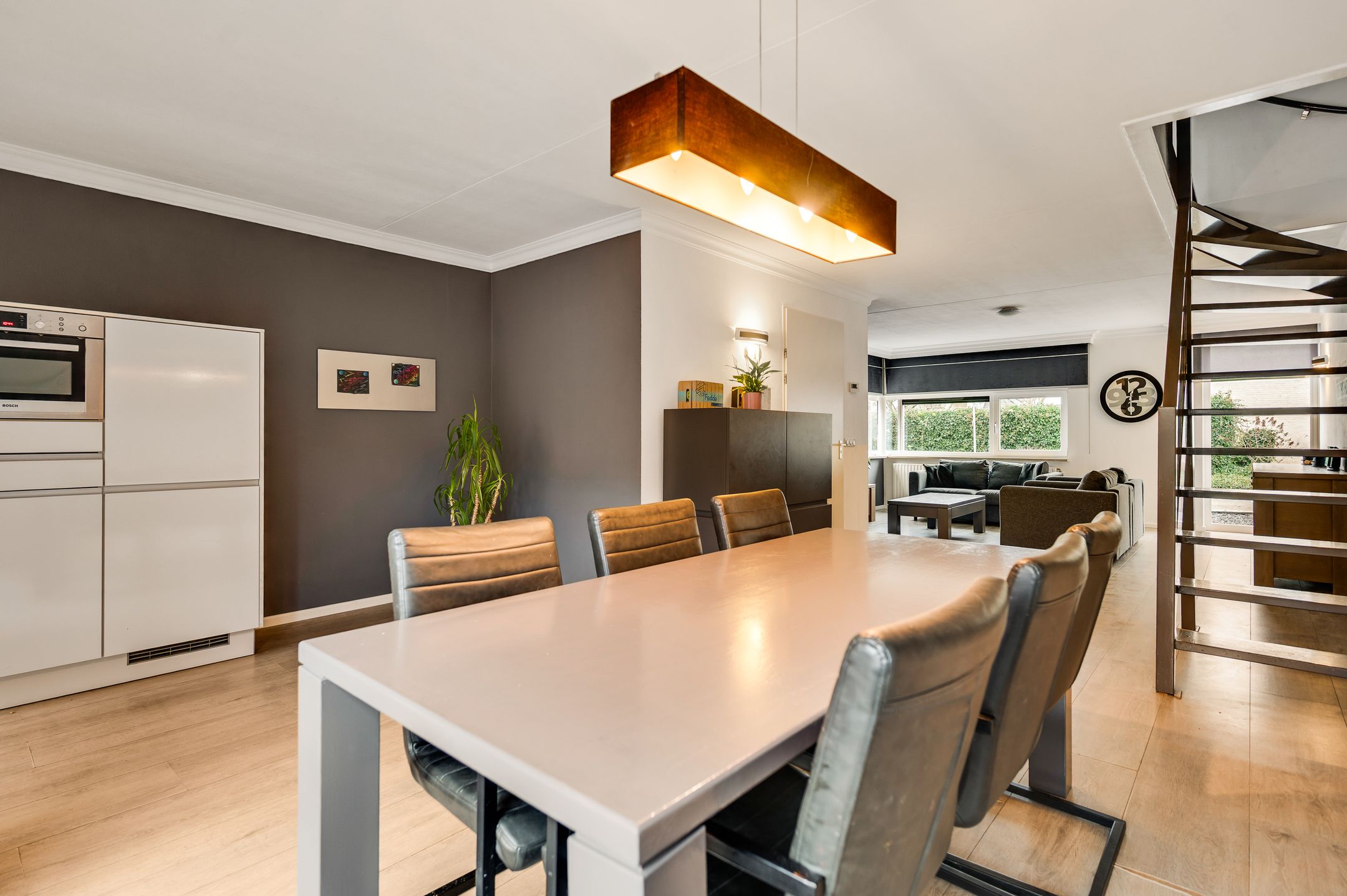 Foto 15 van Hoefstraat 10