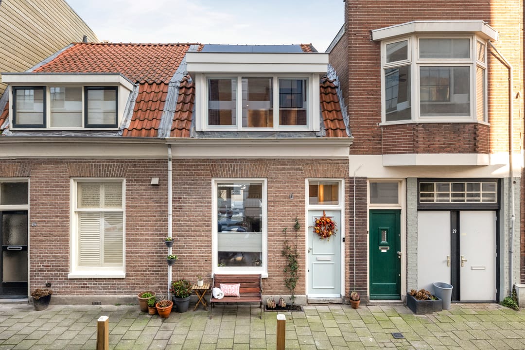 Photo 1 of Schoterstraat 27