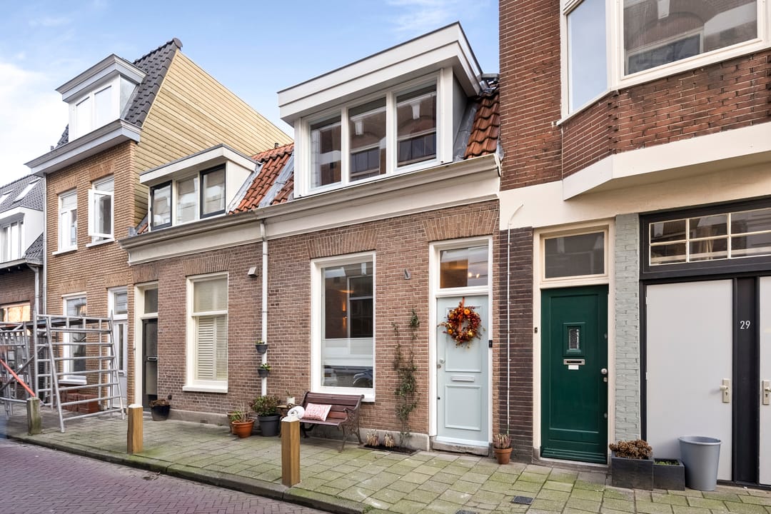Photo 32 of Schoterstraat 27