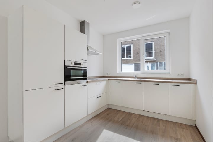 Foto 5 van Einderstraat 105