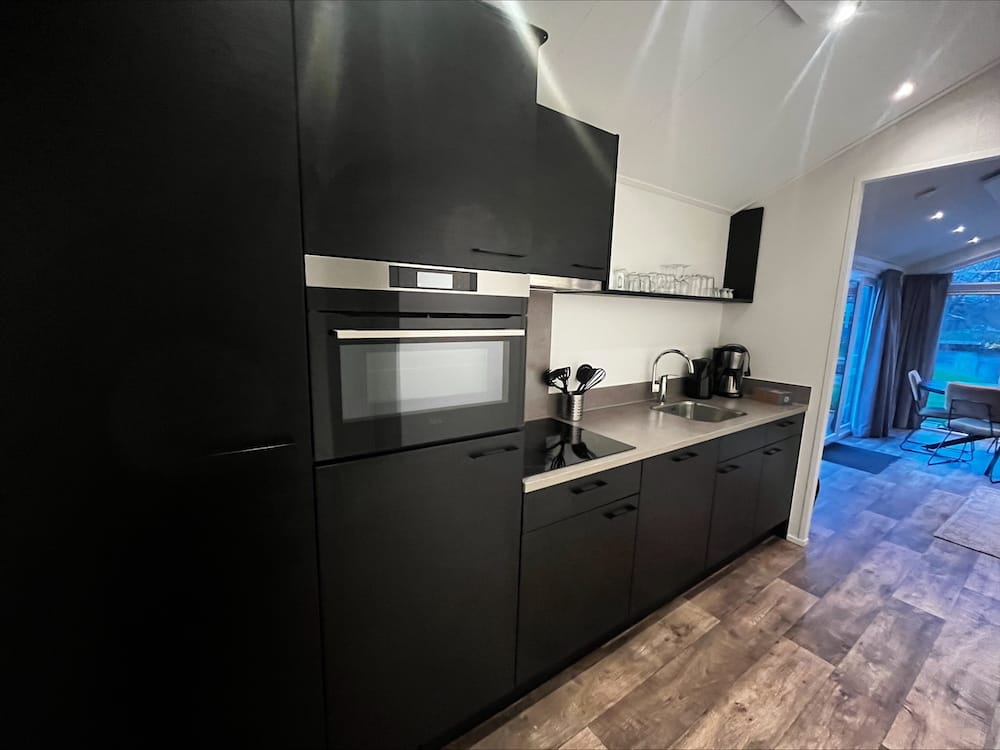 Photo 4 of Flevoweg 90-326