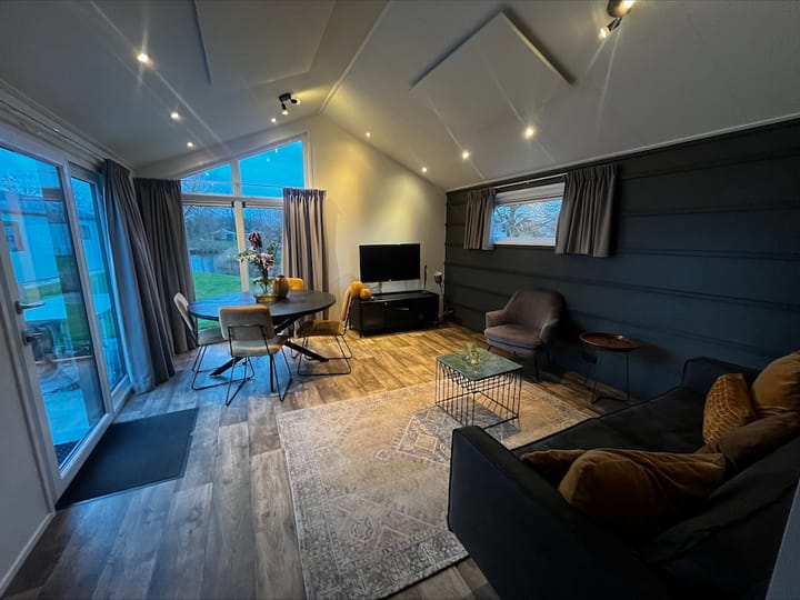 Photo 2 of Flevoweg 90-326