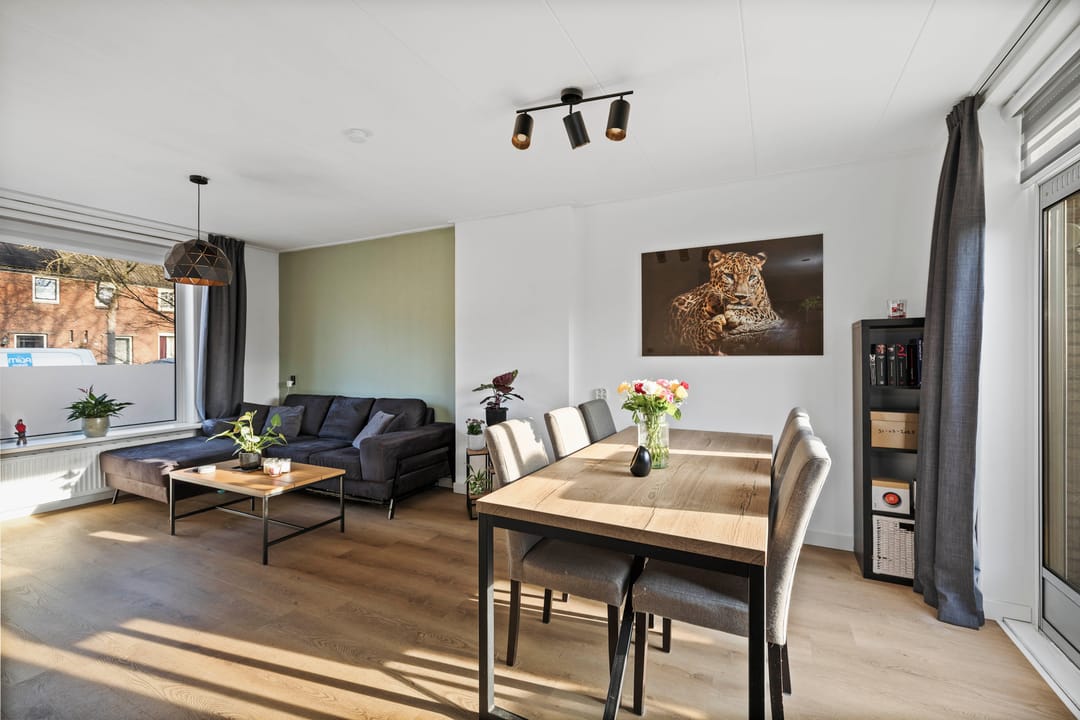 Foto 2 van Pieter de Hooghstraat 57