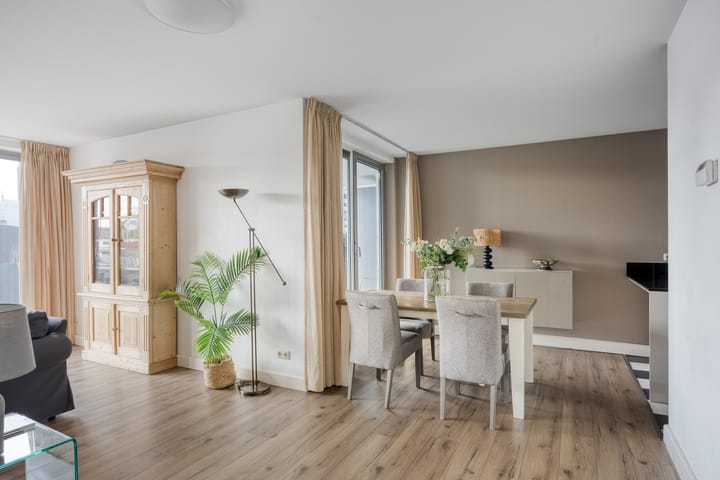 Appartement te koop: Velperplein 12-12, Arnhem