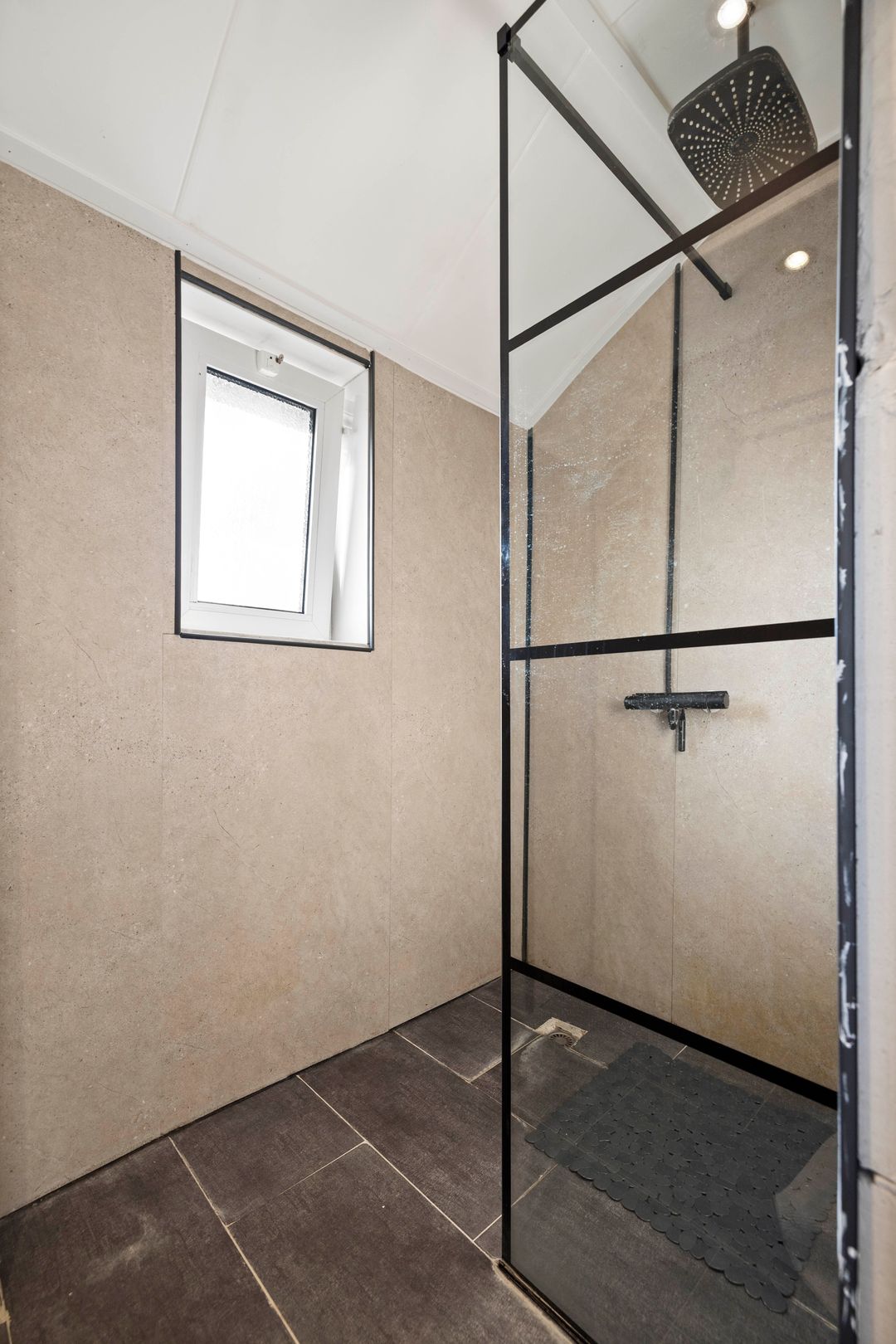 Foto 23 van Pieter de Hooghstraat 57