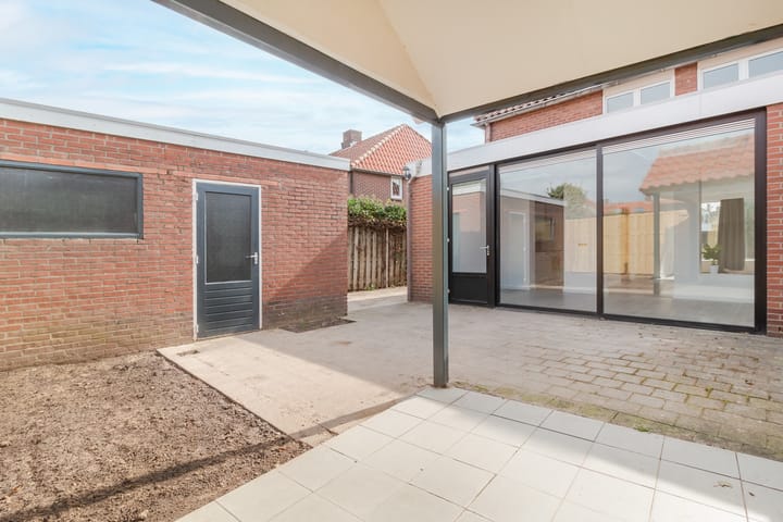 Foto 2 van Charles Ruysstraat 63