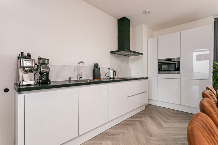 Foto 23 van Moskeeplein 74