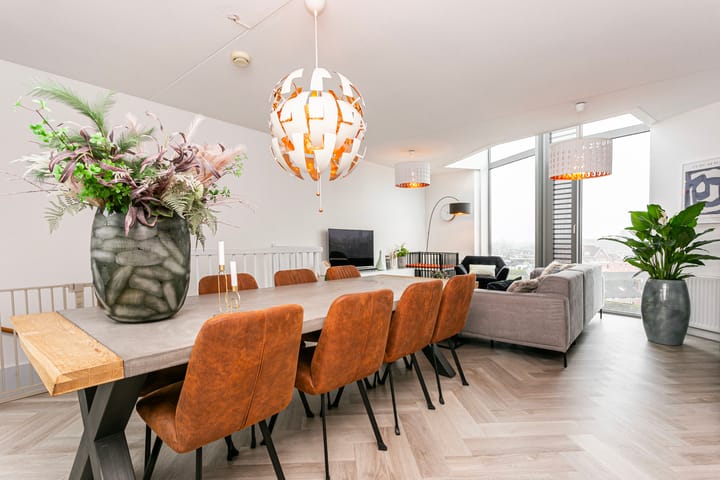 Foto 24 van Moskeeplein 74