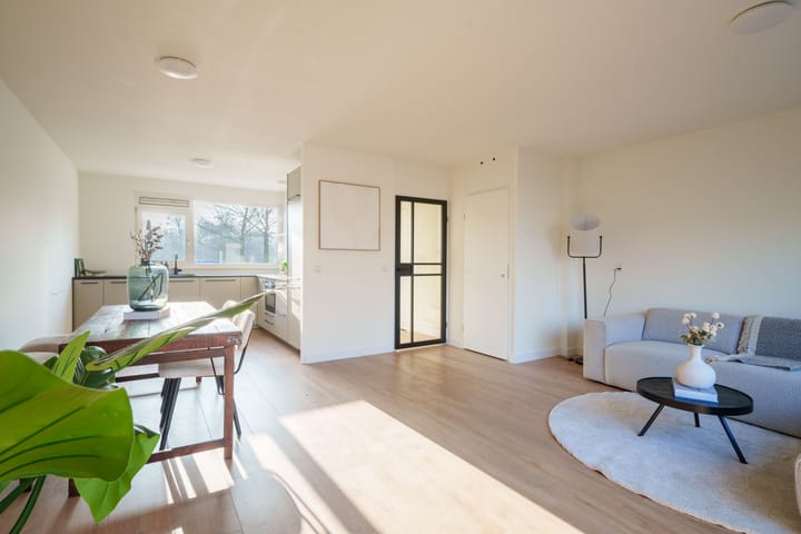 Photo 9 of M.J. Granpré Molièrestraat 58