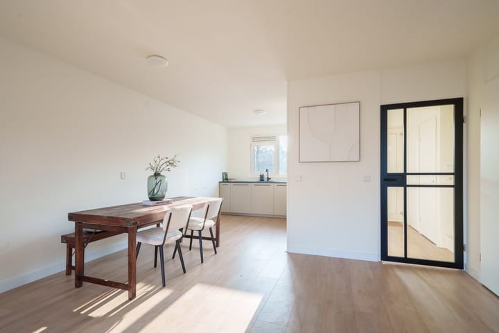 Photo 10 of M.J. Granpré Molièrestraat 58