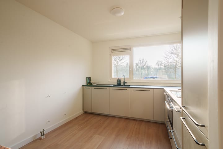 Photo 13 of M.J. Granpré Molièrestraat 58