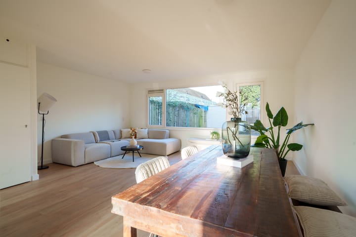 Photo 14 of M.J. Granpré Molièrestraat 58