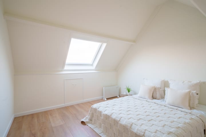 Photo 28 of M.J. Granpré Molièrestraat 58