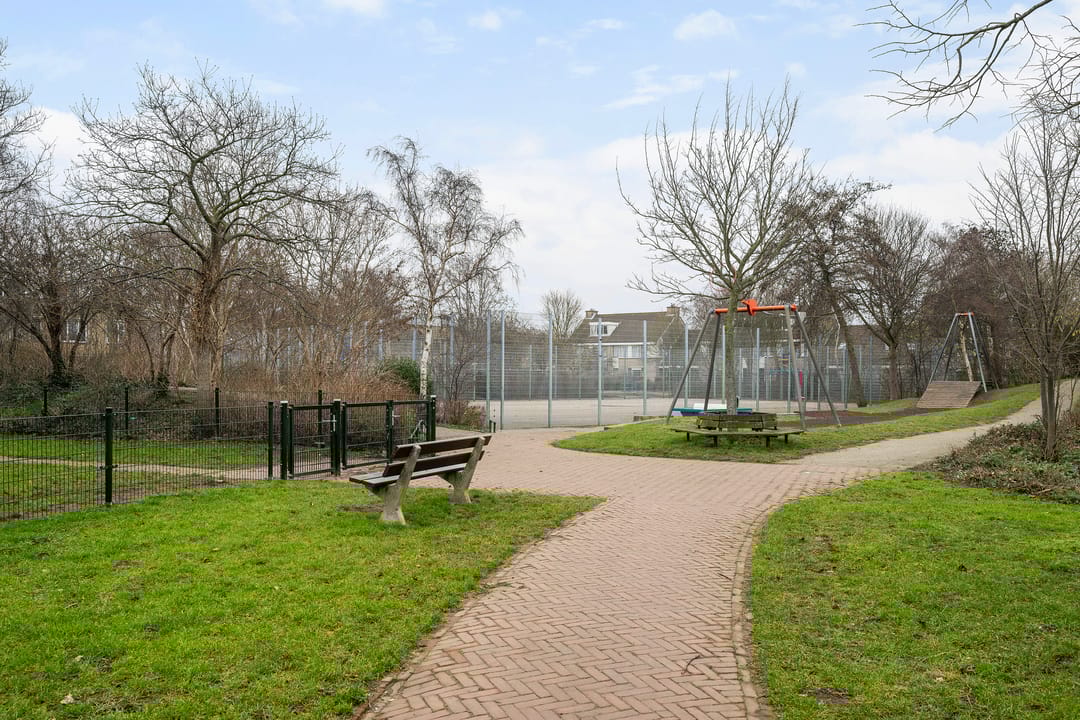 Foto 28 van Vondellaan 25