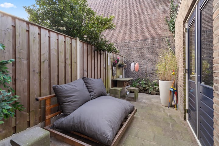 Foto 4 van Lombokstraat 79