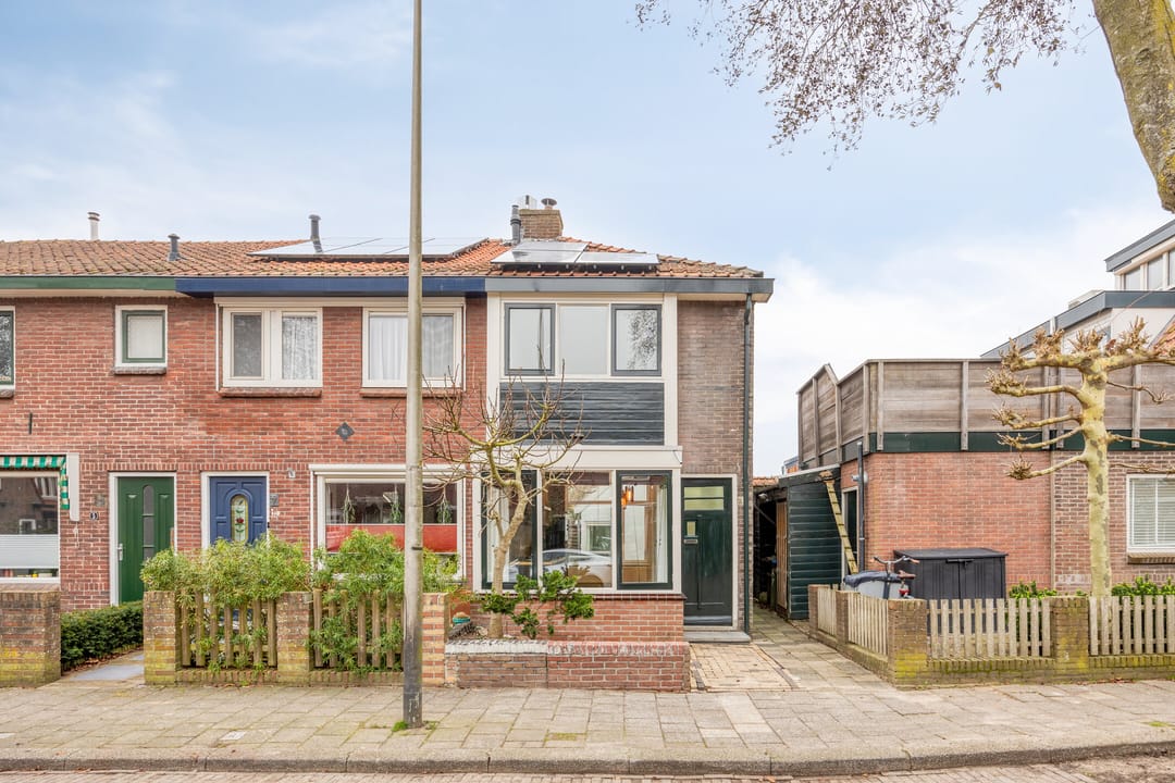 Photo 1 of Toussaintstraat 7-A