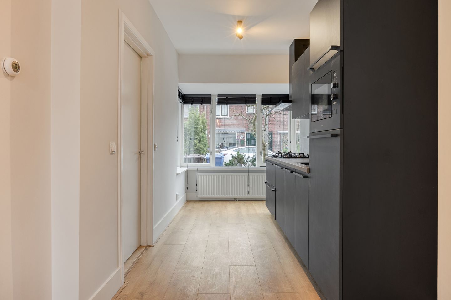 Photo 5 of Toussaintstraat 7-A