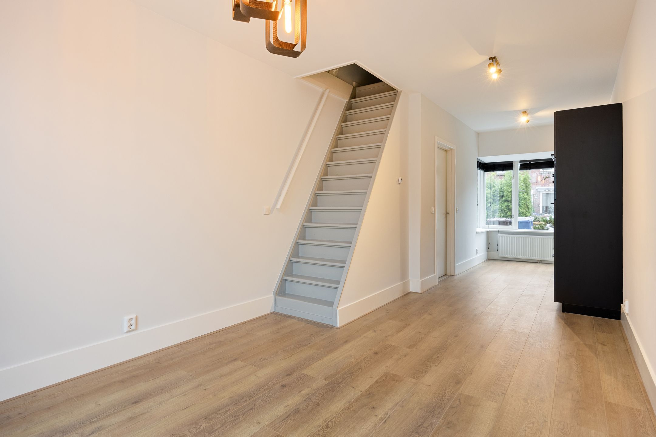 Photo 6 of Toussaintstraat 7-A