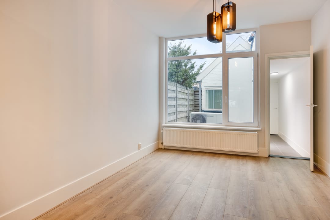 Photo 7 of Toussaintstraat 7-A