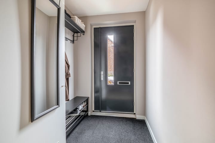 Photo 5 of Windkracht 1