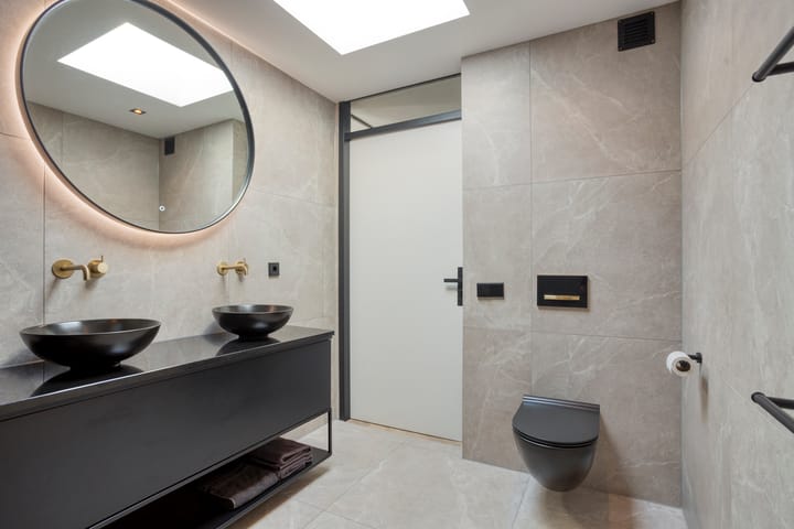 Photo 36 of Bisonstraat 130