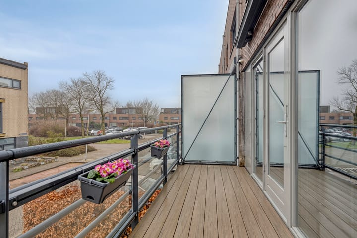 Photo 46 of Bisonstraat 130