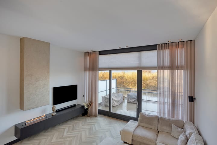 Photo 18 of Bisonstraat 130