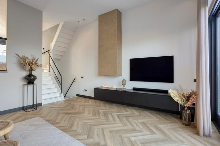 Photo 16 of Bisonstraat 130