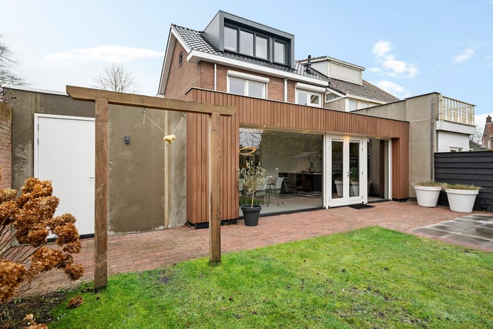 Photo 2 of Prinses Margrietstraat 11