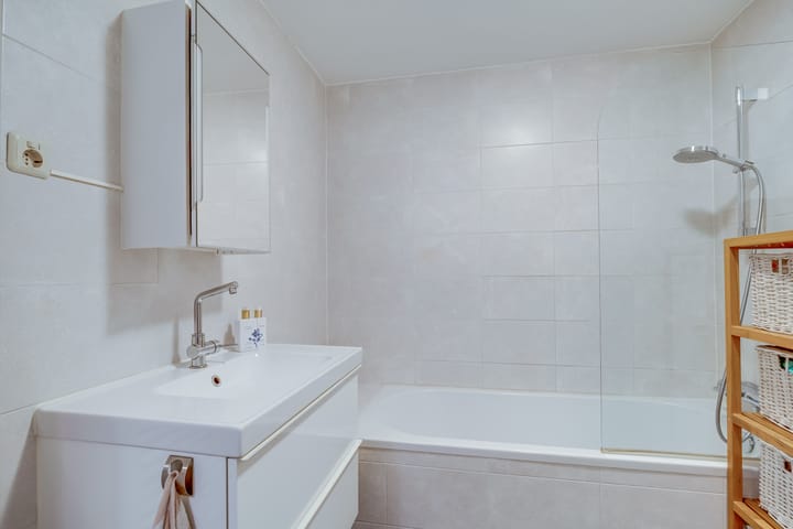 Foto 28 van Houtrakgracht 221