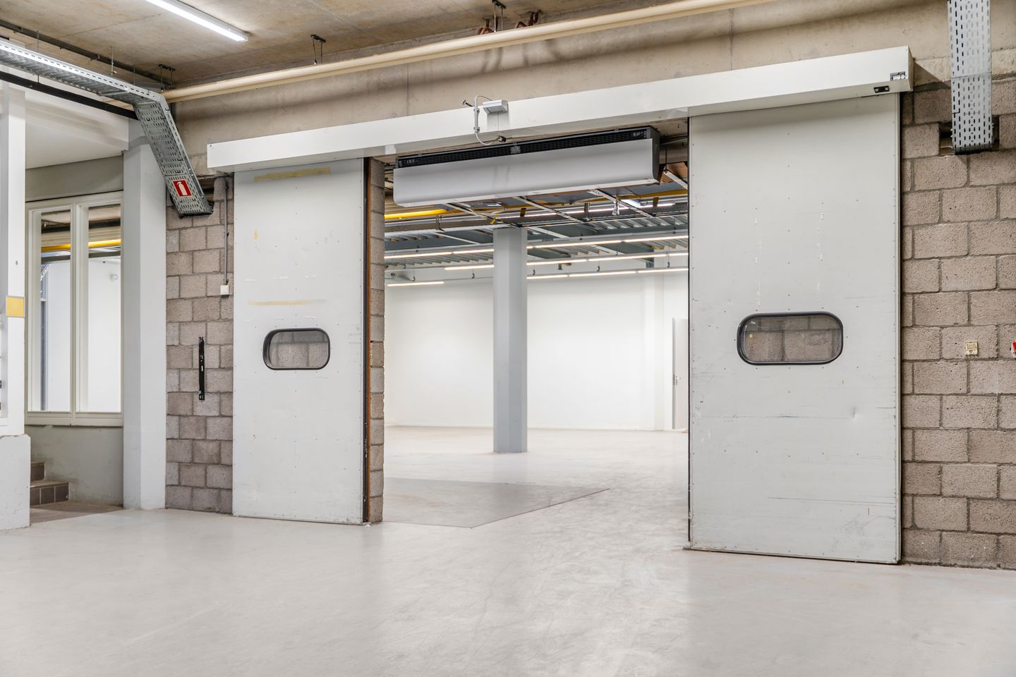 View photo 3 of Conradweg 20