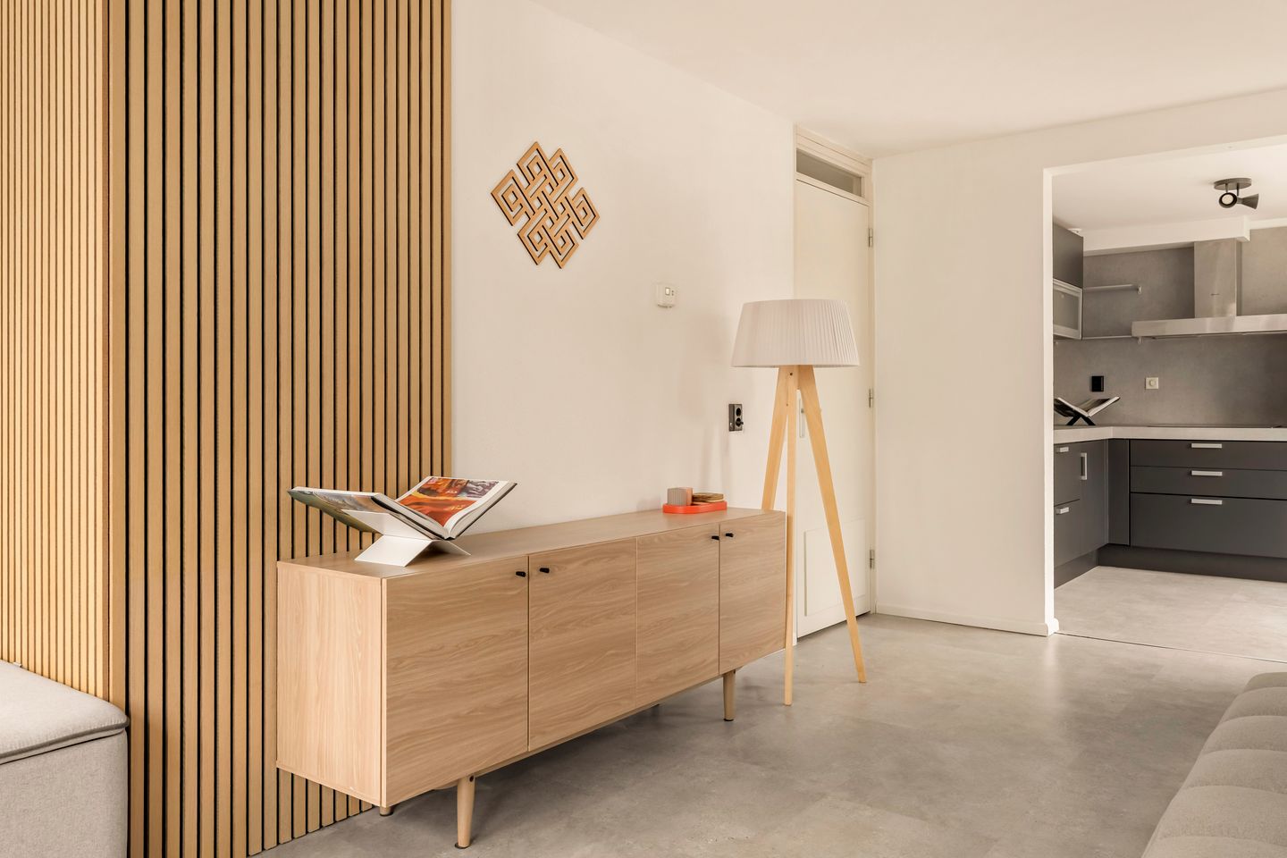 Photo 10 of Fannius Scholtenstraat 9-B