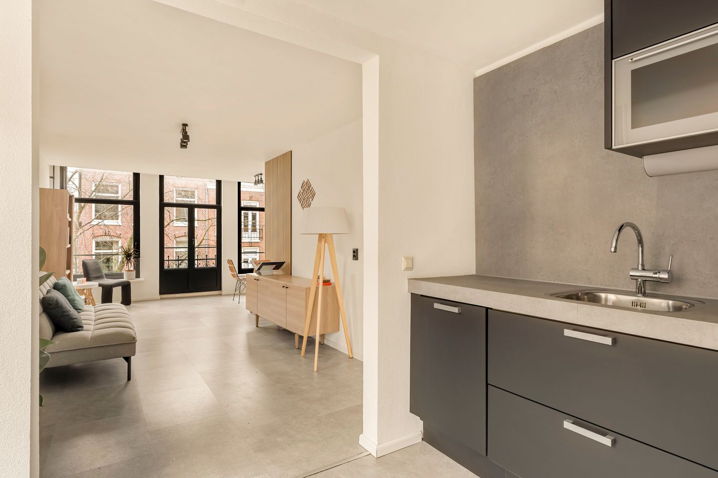 Photo 14 of Fannius Scholtenstraat 9-B