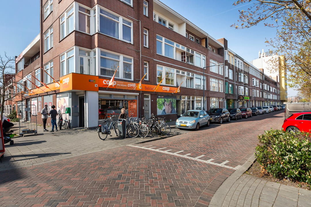 Foto 46 van De Genestetstraat 1-B