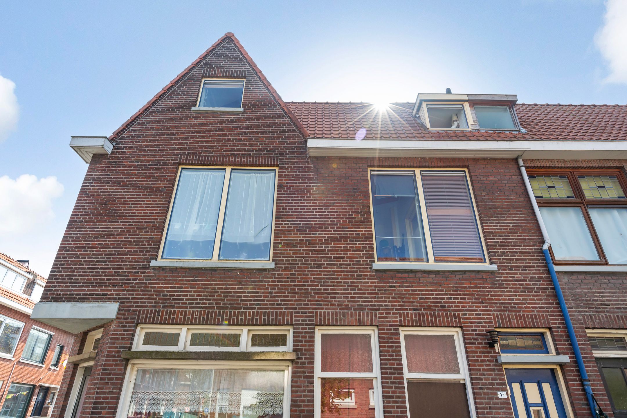 Foto 48 van De Genestetstraat 1-B