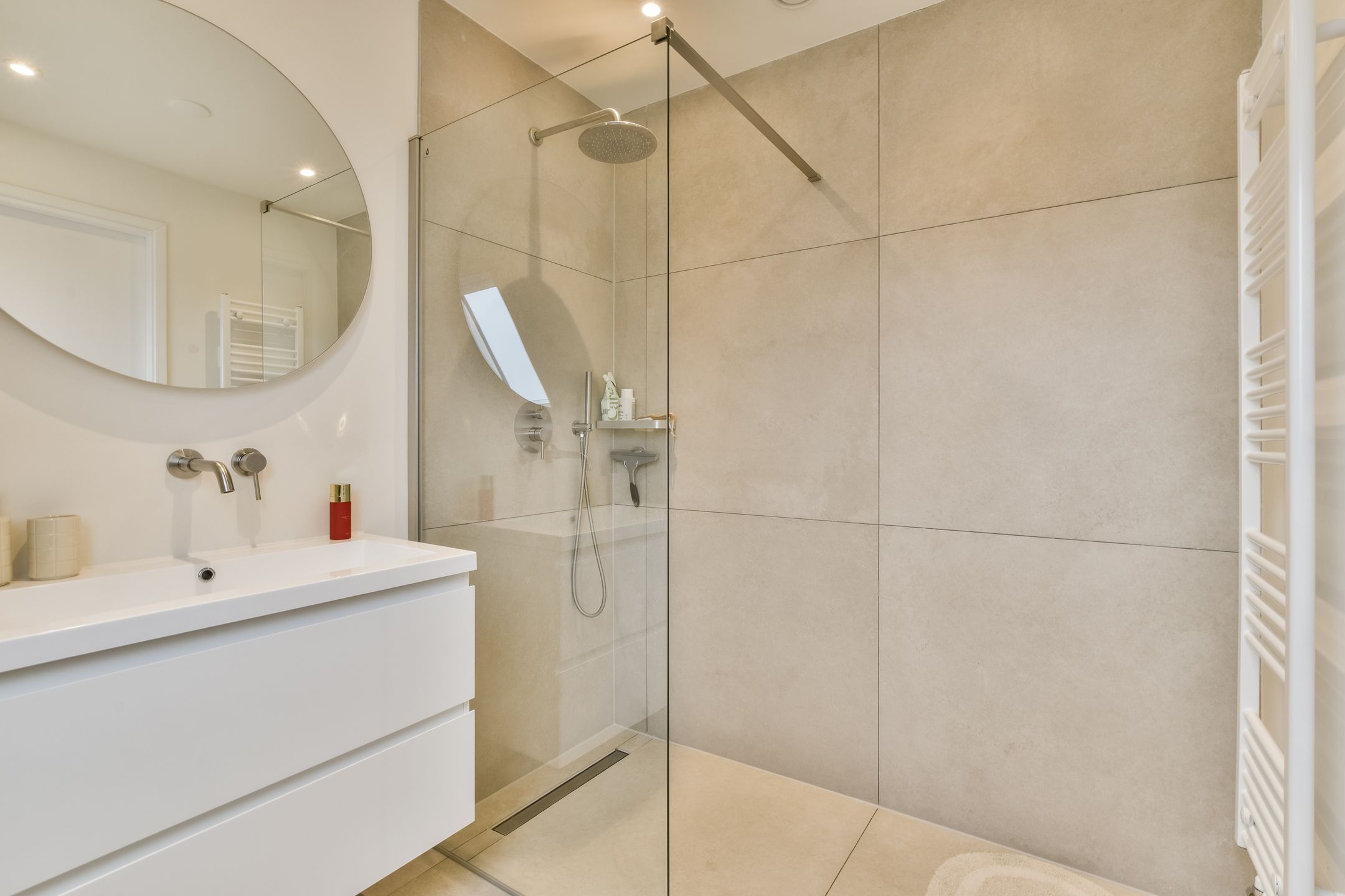 Foto 15 van Middenweg 221-3