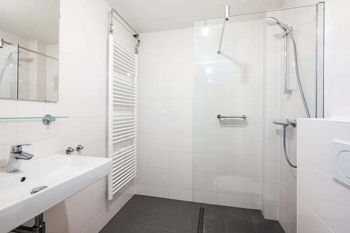 Photo 22 of Waterman 174