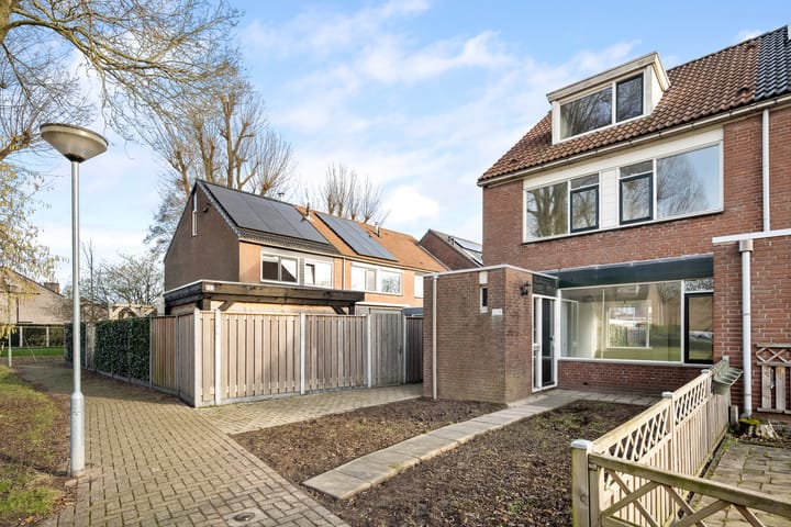 Photo 26 of Waterman 174