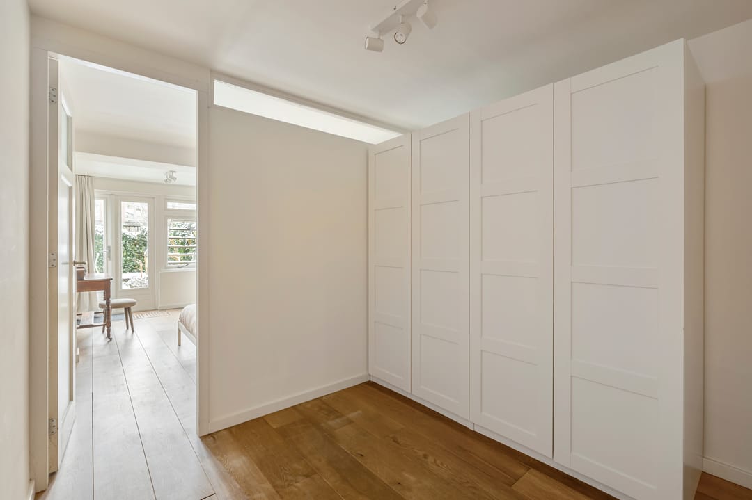 Photo 31 of Hunzestraat 16-H