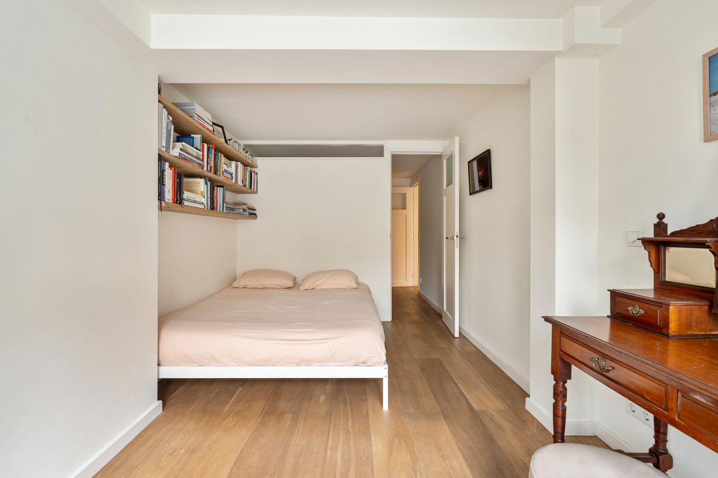 Photo 34 of Hunzestraat 16-H