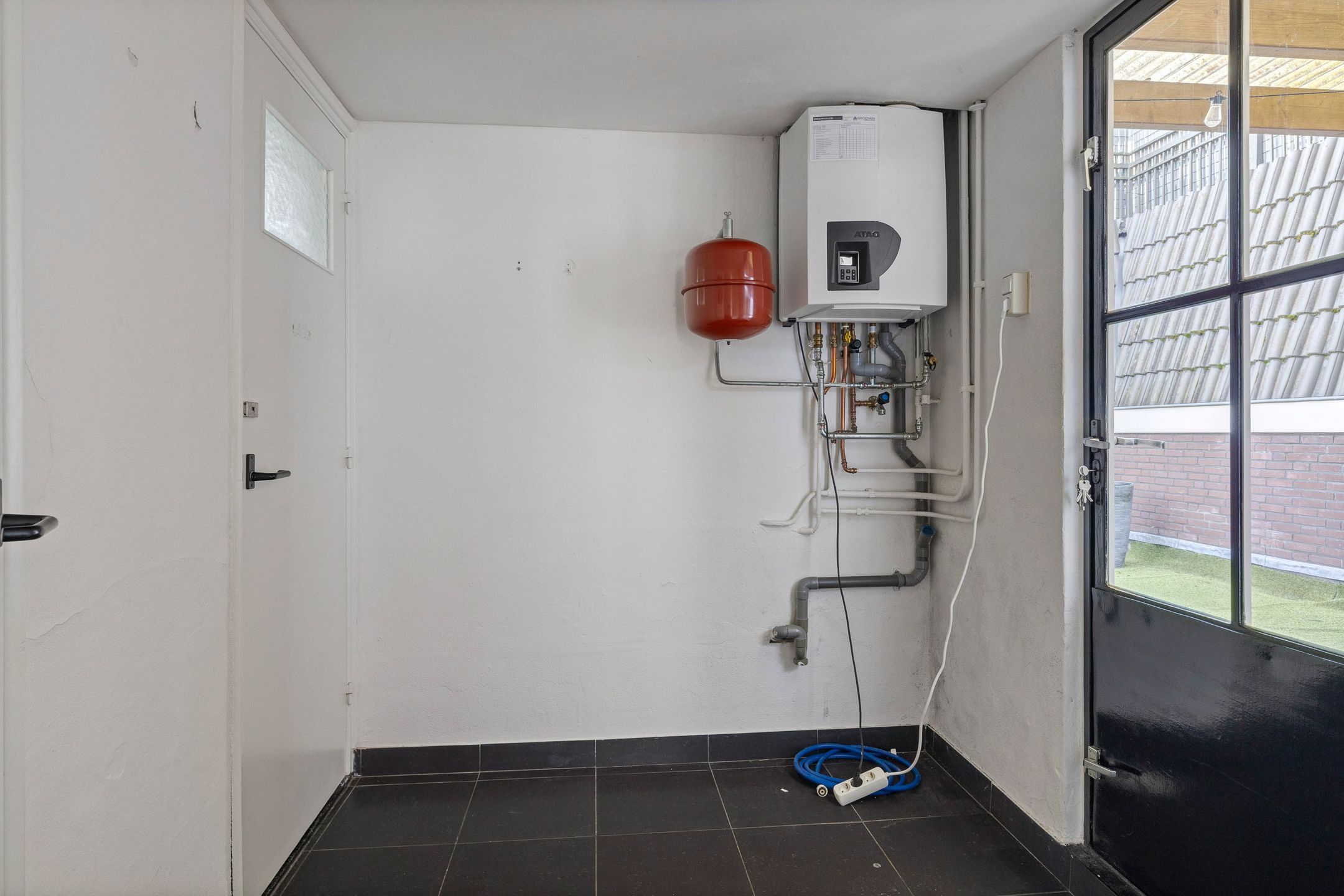 Foto 15 van Eindhovenseweg 56-A1