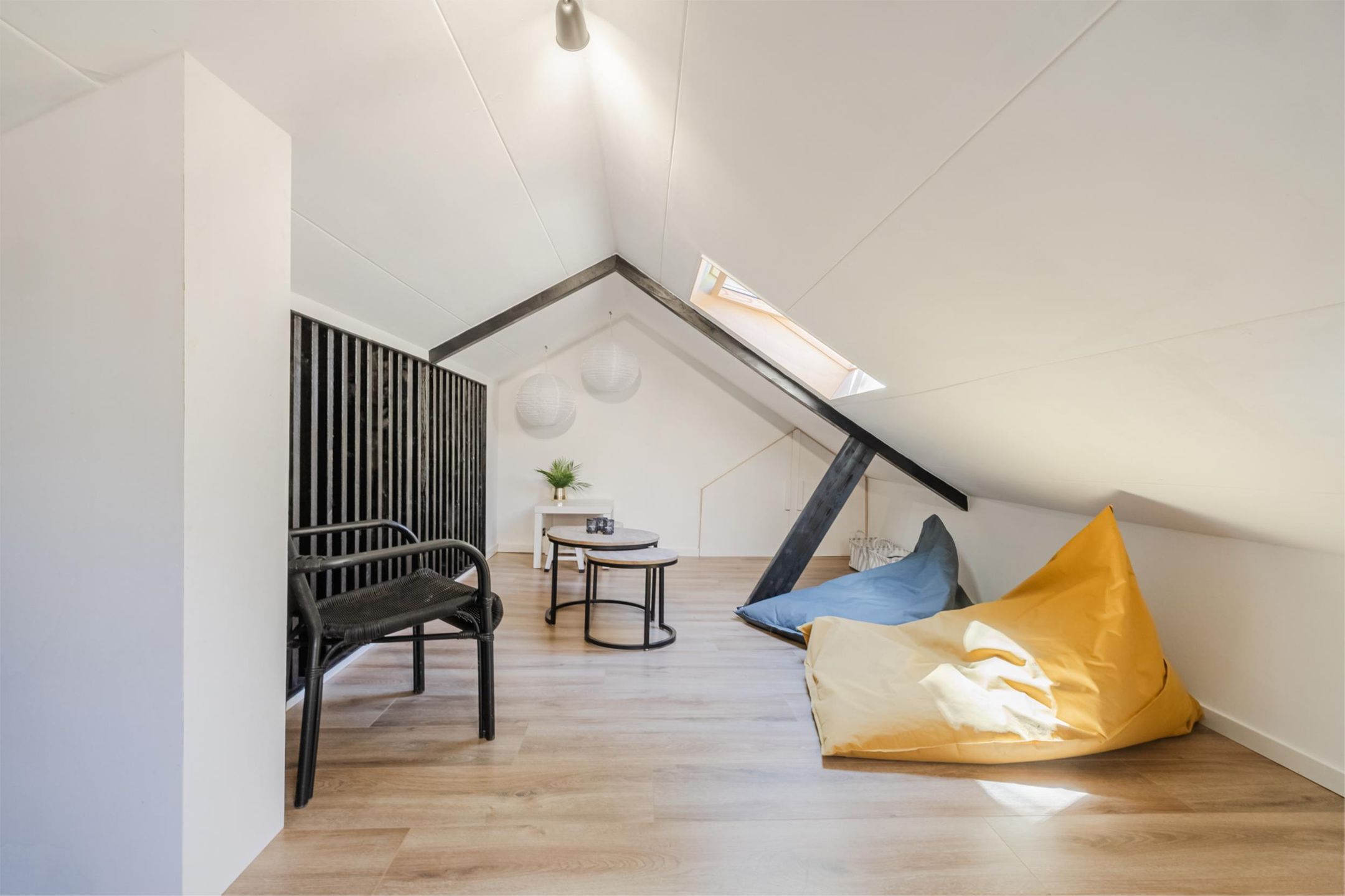 Foto 30 van Gasselterstraat 7-33