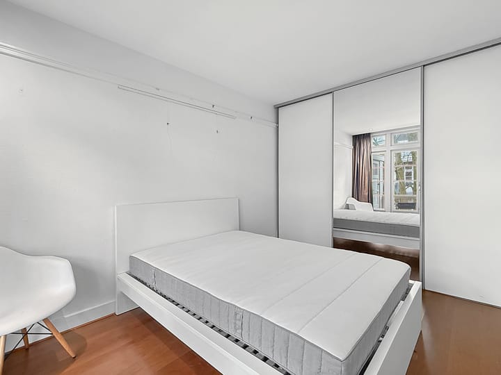 Foto 10 van Haarlemmermeerstraat 62-3