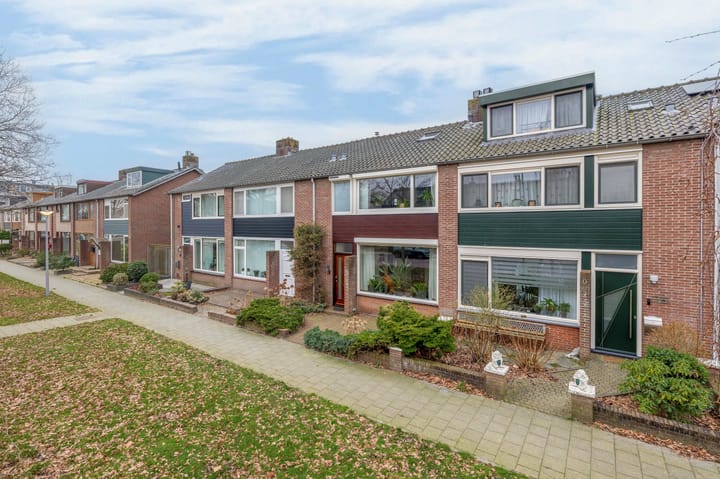 Foto 1 van Rivierenlaan 28