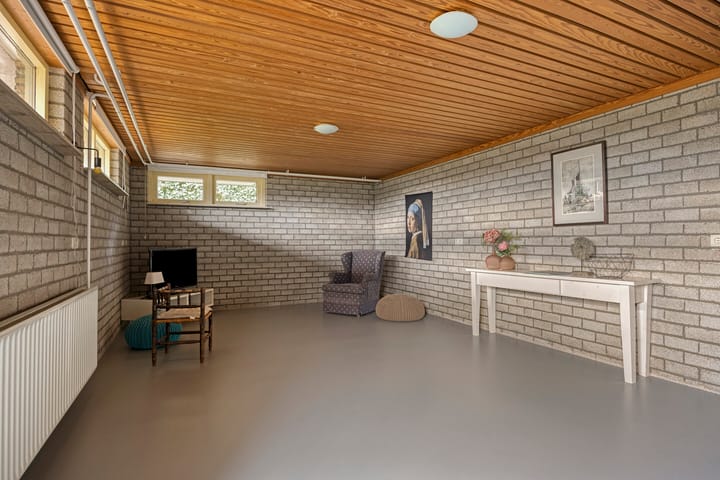 Photo 49 of Eekwal 8