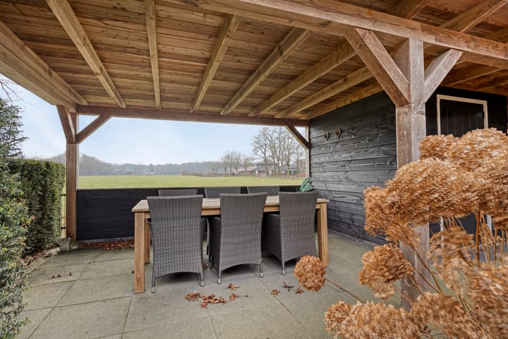 Photo 62 of Eekwal 8